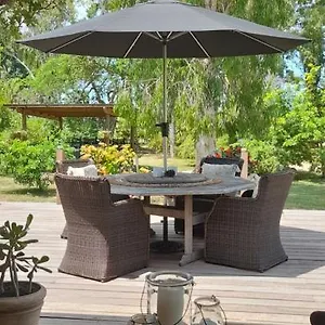 figtree-cottage.queenslandhotels.net/