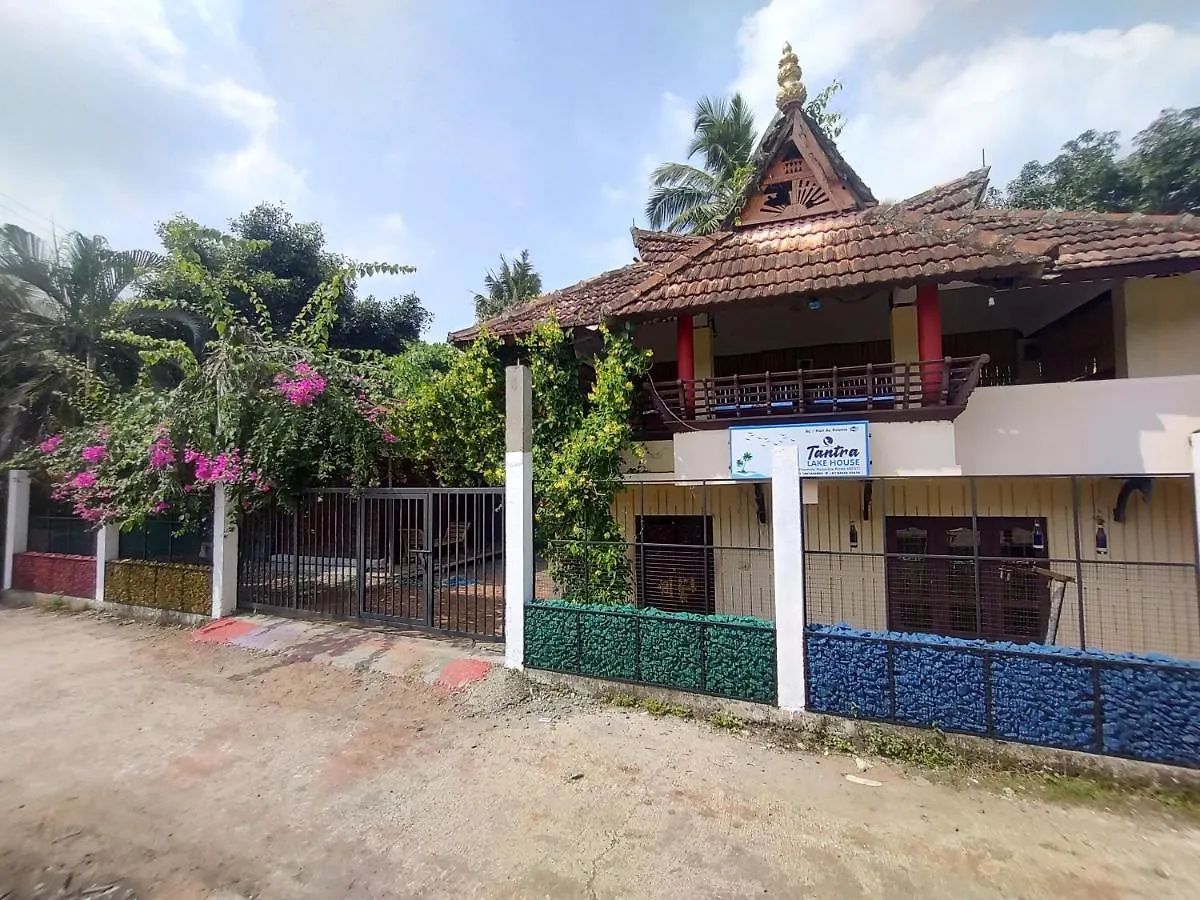 Tantra Lake House location
